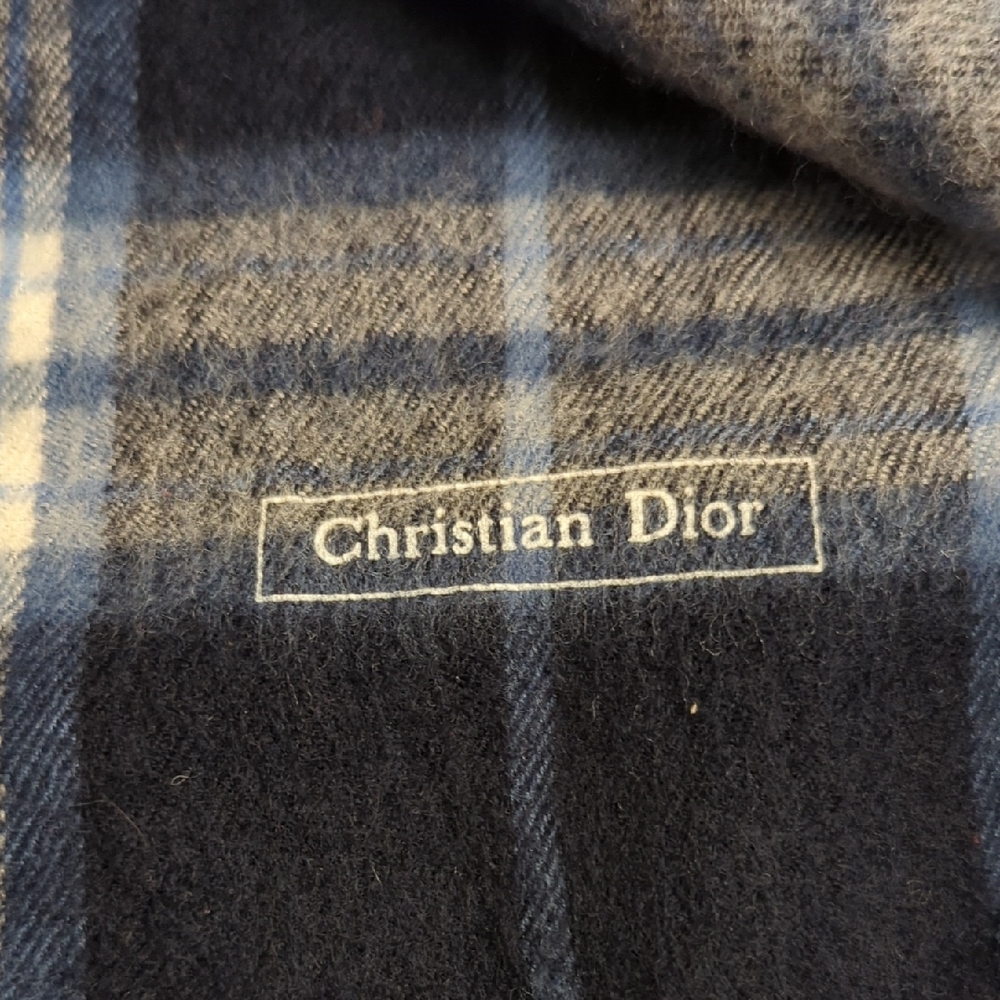 Dior Blue and White Wool Scarf - Picture 4 of 5